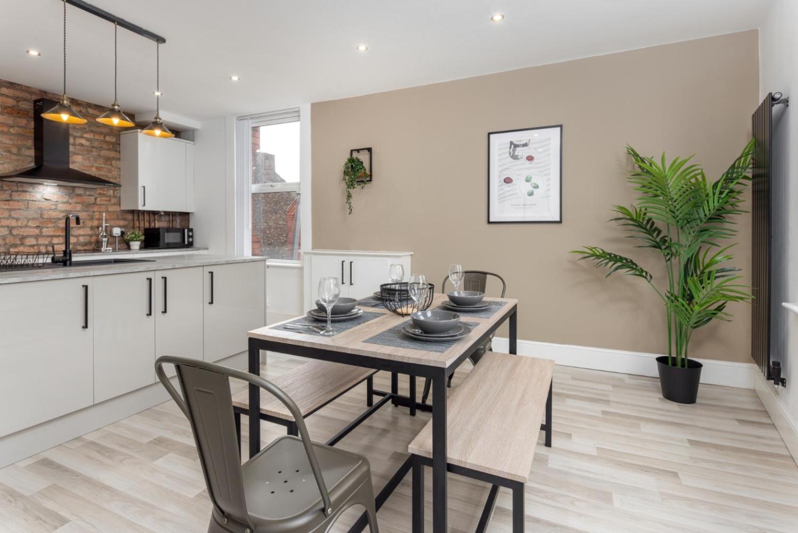 Holiday home The Wavertree - Air Host & - 6 Bedrooms